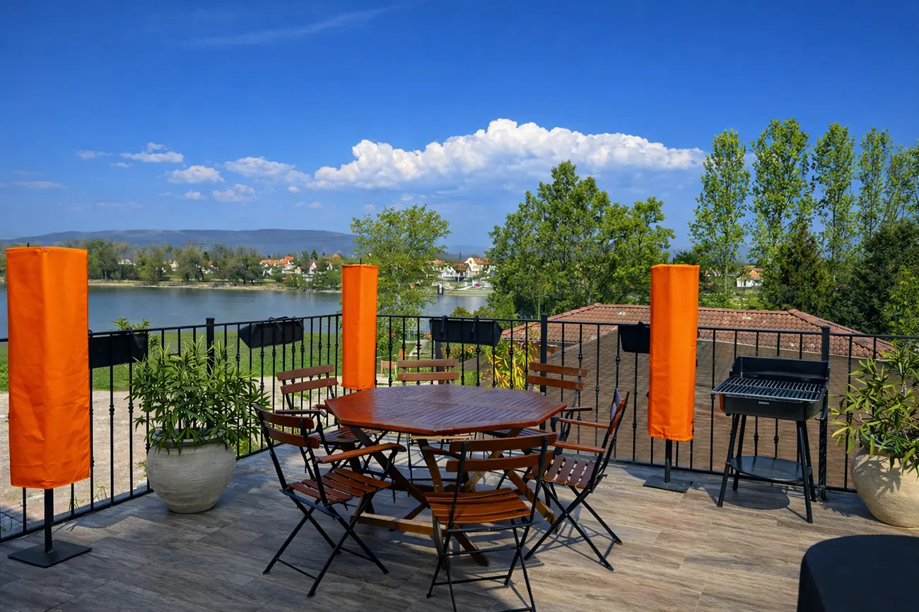 Gondűző fészek - Visegrád - terasz