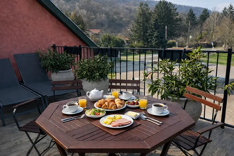 Gondűző fészek - Visegrád - terasz